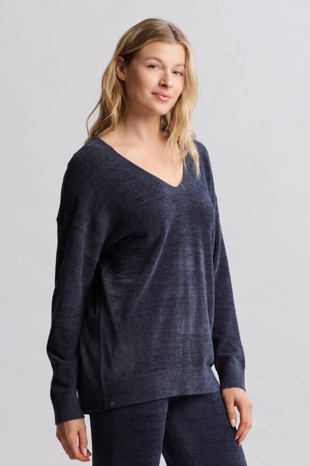 Barefoot Dreams - Cozychic Ultra Lite V Neck Hi-low Pullover