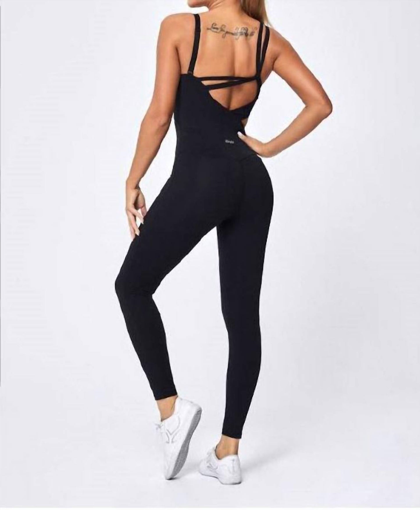 Rockstar Peach - Wonderland One Piece