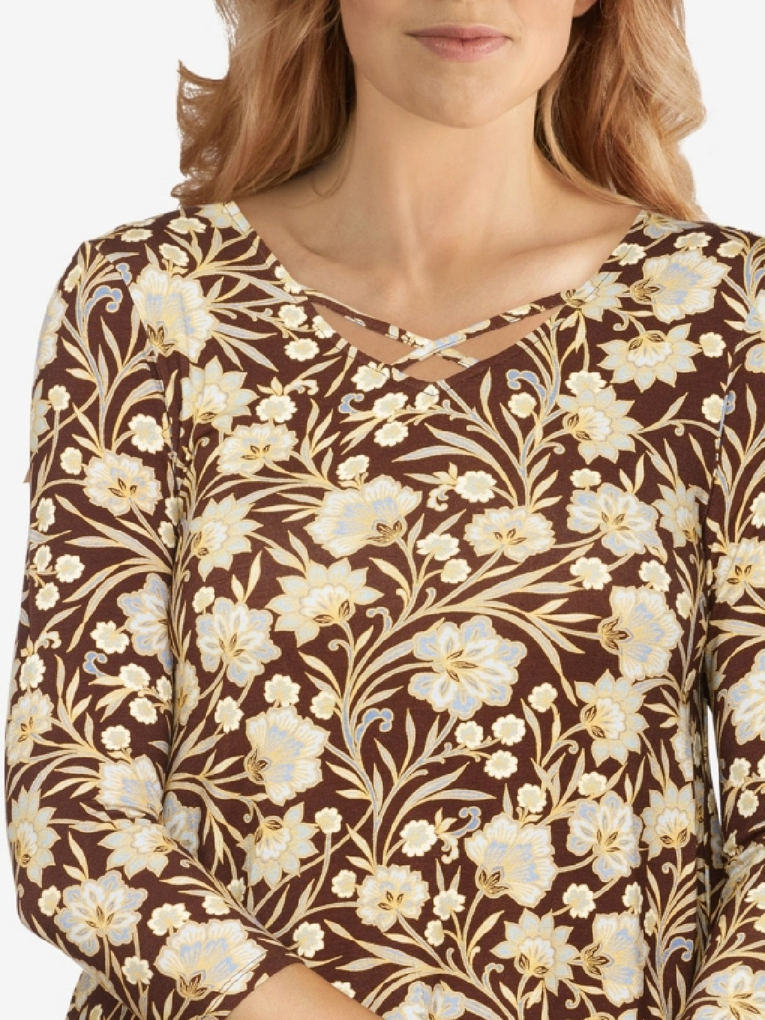 Blusa feminina Misses com estampa floral e decote cruzado, preta, tamanho grande