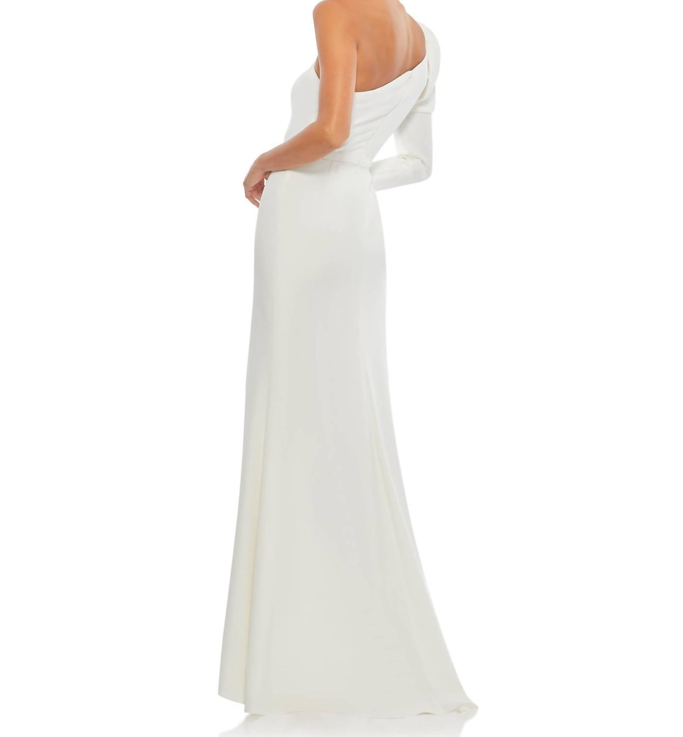 Mac Duggal - One-shoulder Gown With Dramatic Puff Sleeve And Thigh-high Slit