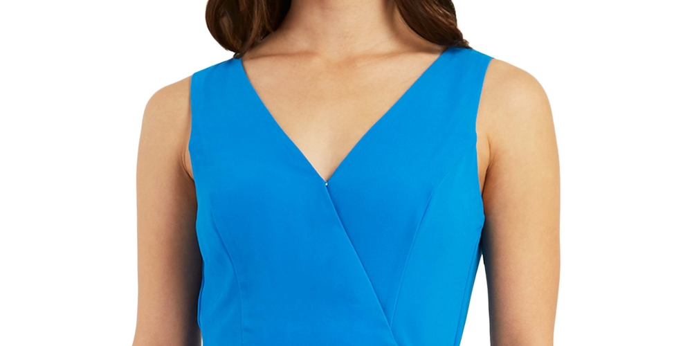 Vestido envelope falso com babados e bainha azul BCX Junior, tamanho extragrande