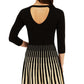 Vestido suéter BCX Junior com costas abertas e ajuste evasê, preto, dourado, tamanho extragrande