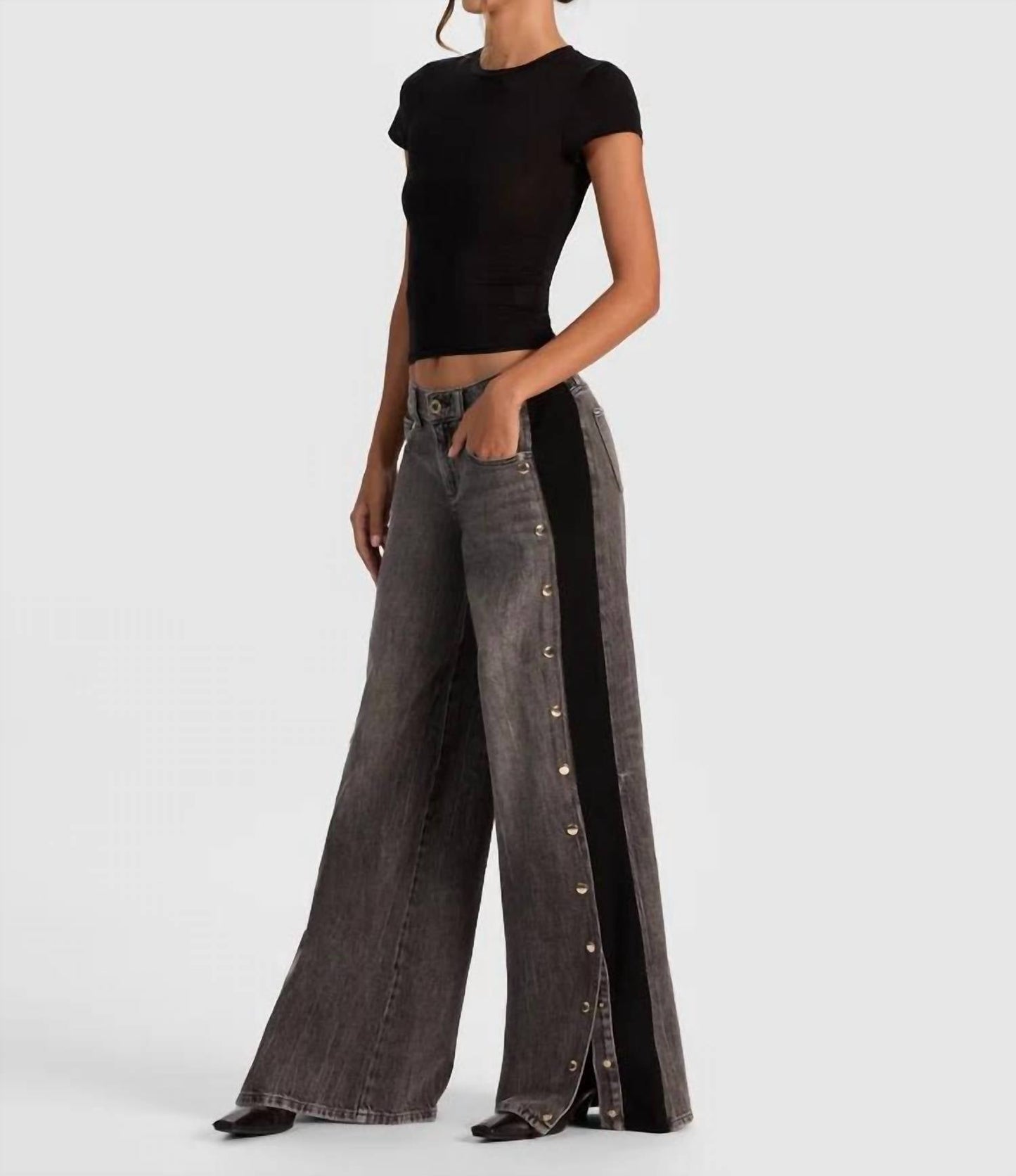 Alice + Olivia - Amazing Snap Jeans