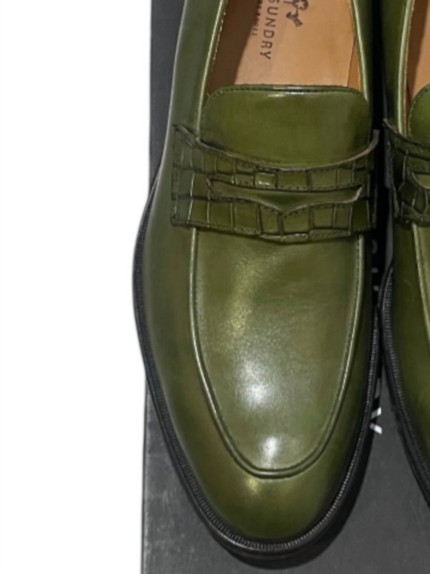 Awl & Sundry - Men's Immaculate Leather Loafer