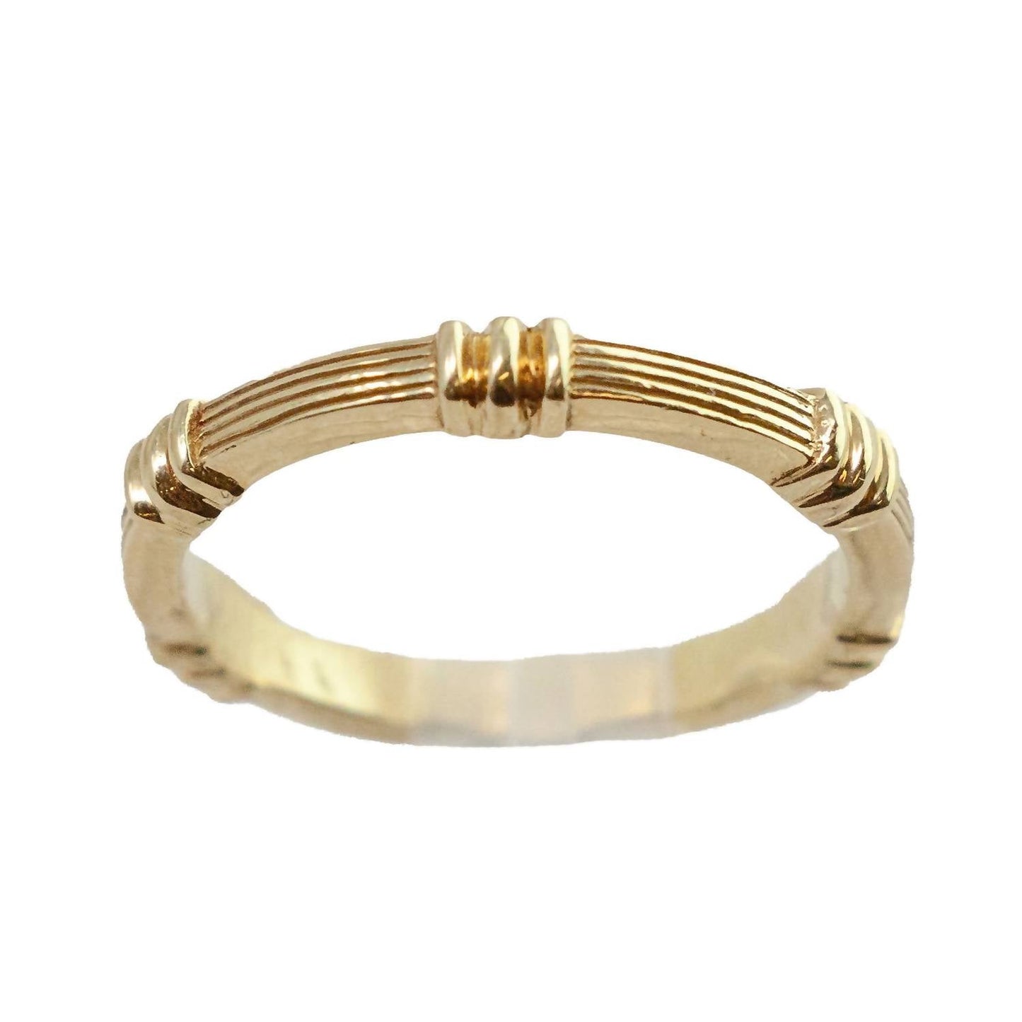Hidalgo - Textured Ring With Carved Detail - Size 7
