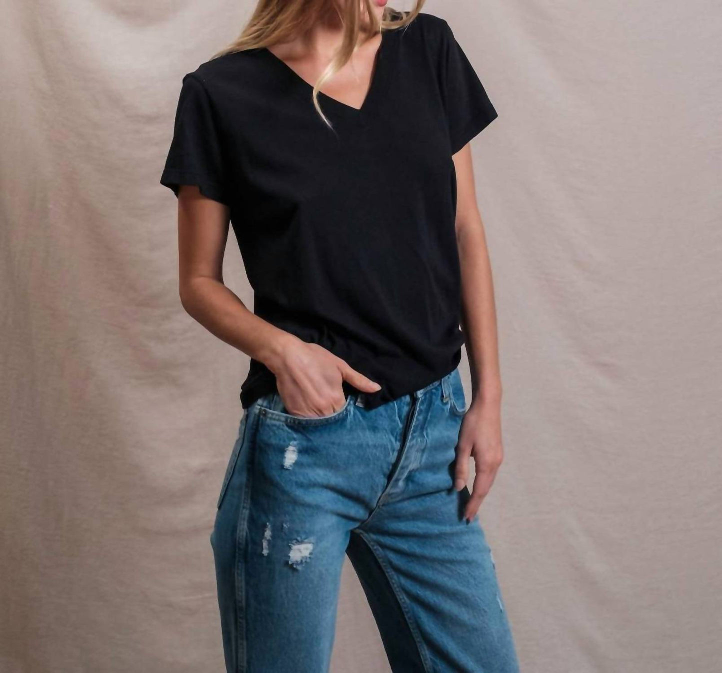 Sundry - V-neck Tee