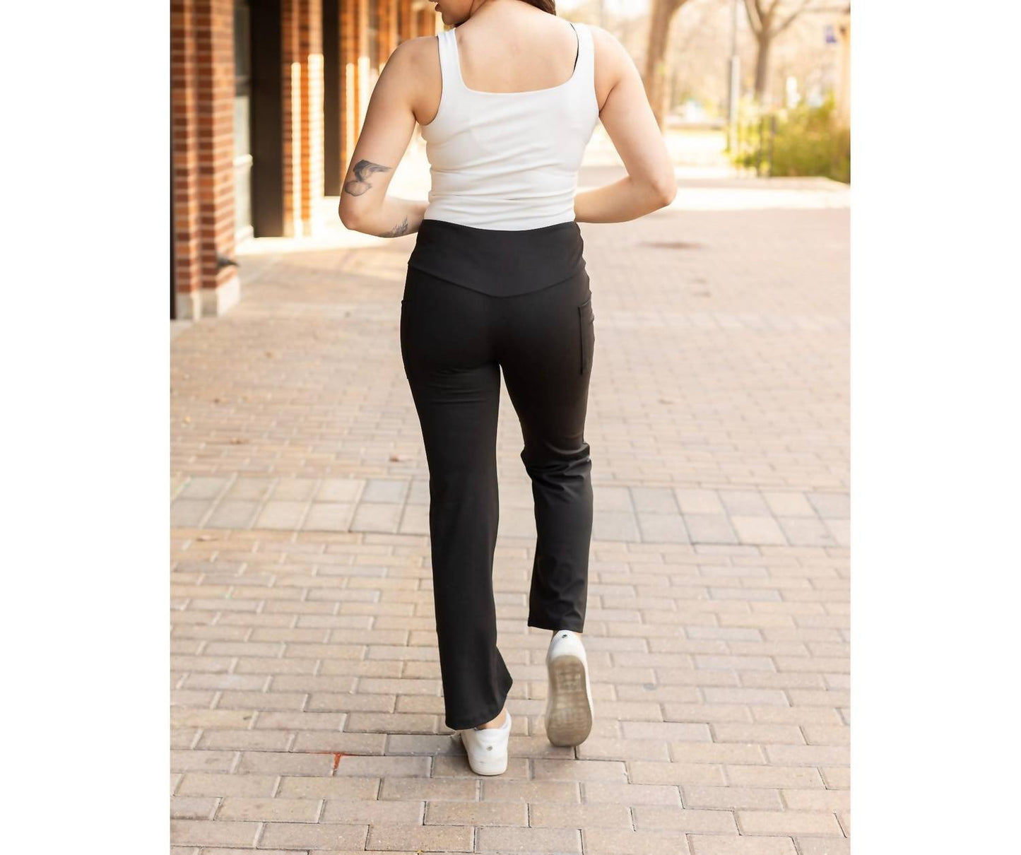 Julia Rose - Leggings Bootcut com Controle de Barriga Madeline