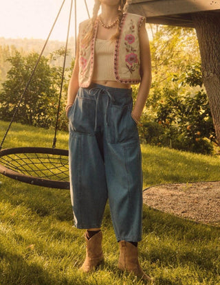 Introdução - COLETE DE VELUDO COSTURADO COM FLORES BORDADAS