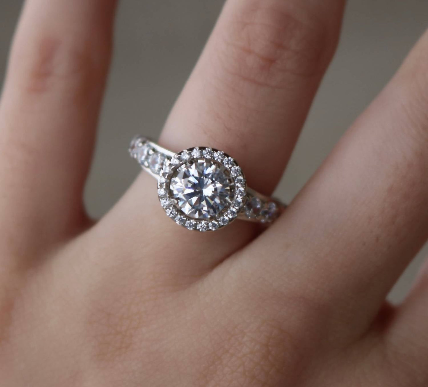 Allyanna Gifts - Women's 1.2ct Moissanite Engagement Ring