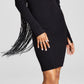 E agora este vestido justo feminino de malha canelada e ombros nus, preto, tamanho médio