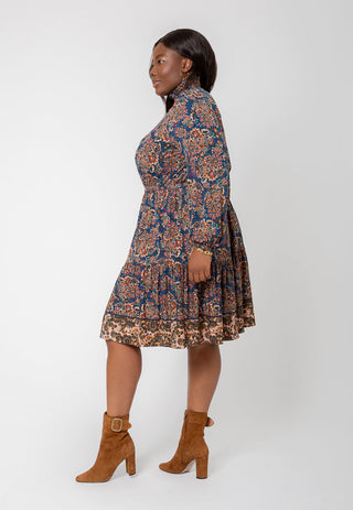 Vestido feminino Leota manga longa verde oliva em Boho Paisley (Curve) Azul