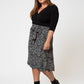 Saia Mindy Feminina Leota em Graphic Gardenia (Curve) Branca