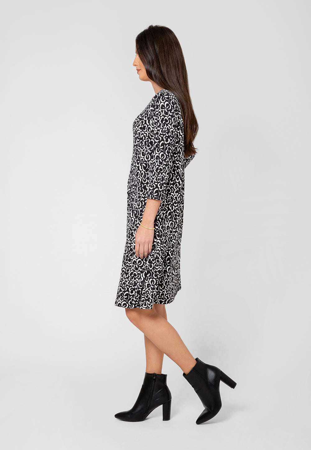 Vestido Melanie Leota Feminino Manga 3/4 em Branco Gráfica Gardenia