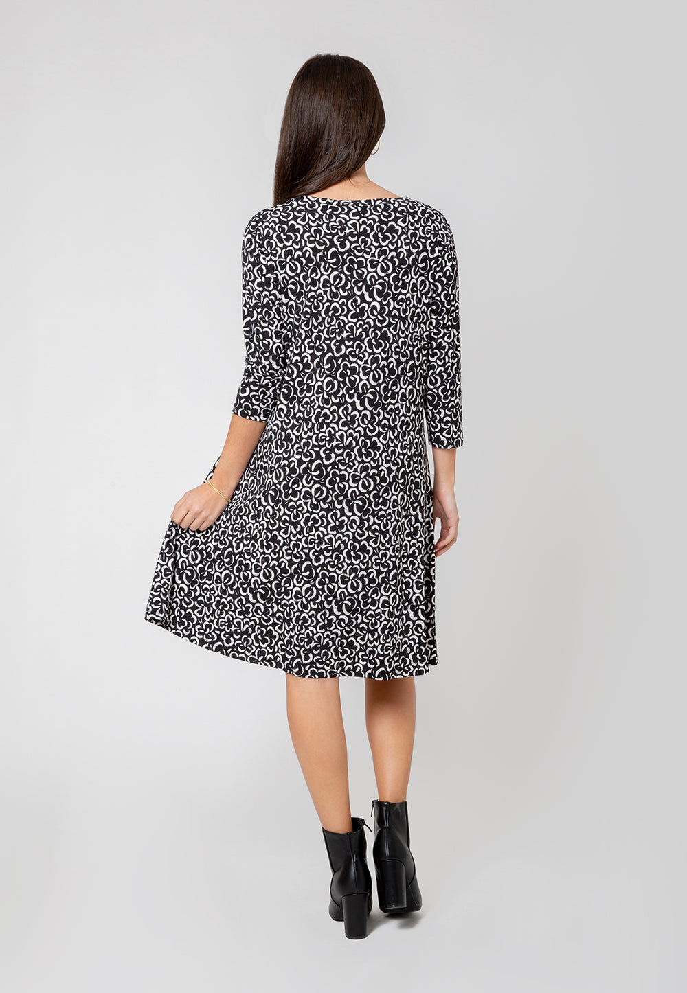 Vestido Melanie Leota Feminino Manga 3/4 em Branco Gráfica Gardenia