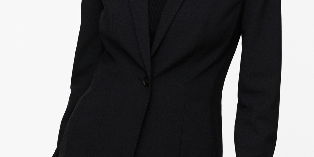 Blazer feminino MANGO Essential com ajuste e ombros acolchoados, preto, tamanho 4