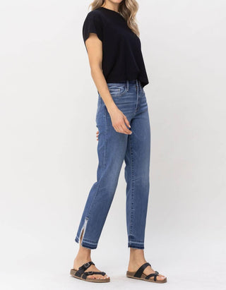 Judy Blue - Calça jeans reta com cintura alta e fenda franzida