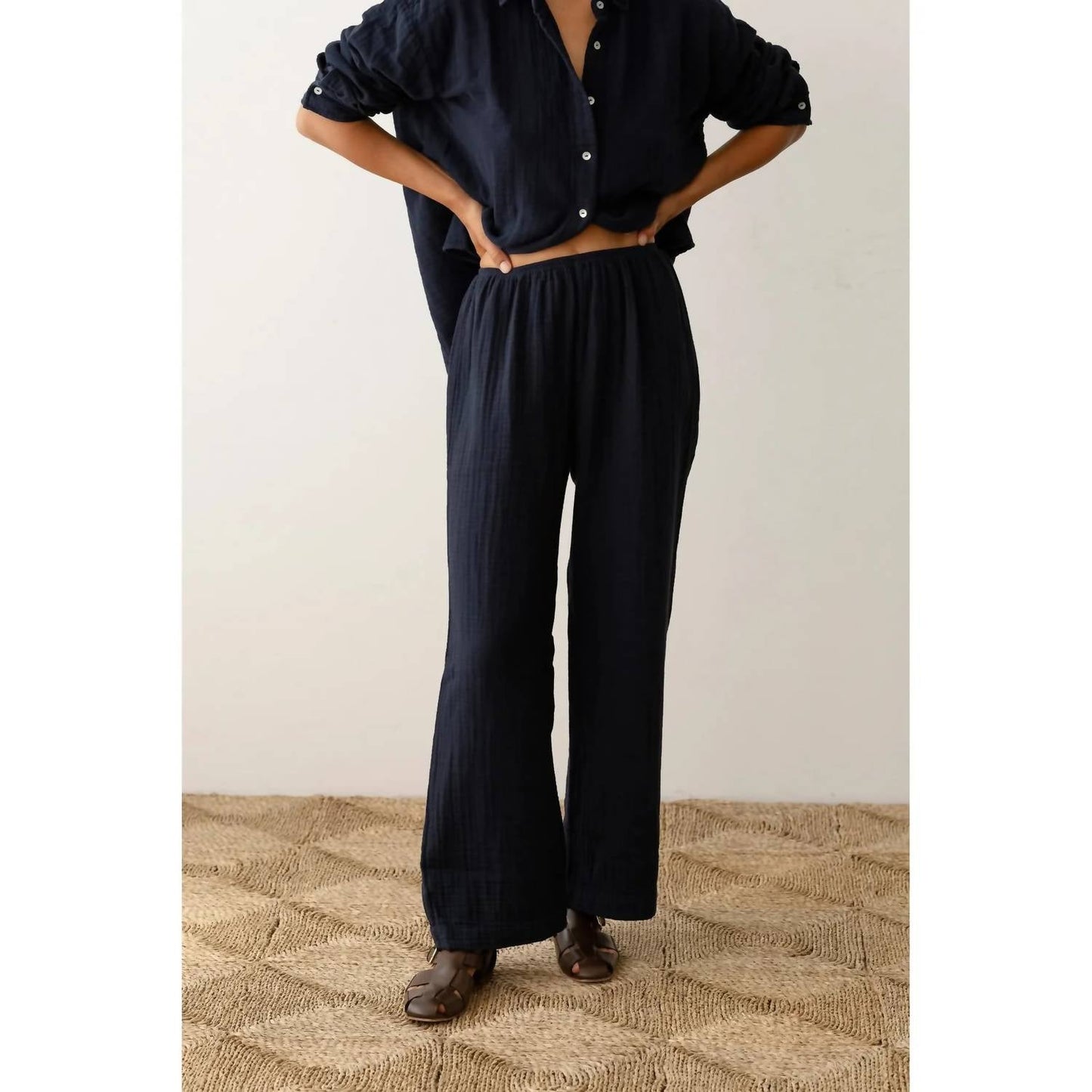 Donni. - Bubble Crop Simple Pants