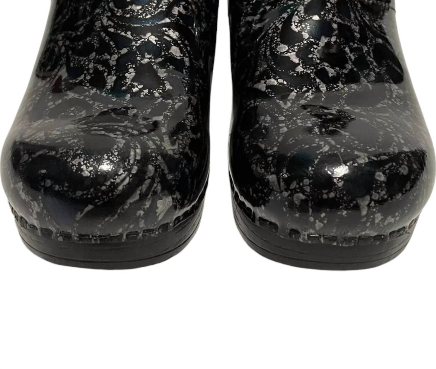 Dansko - WOMEN'S PROFESSIONAL CLOG