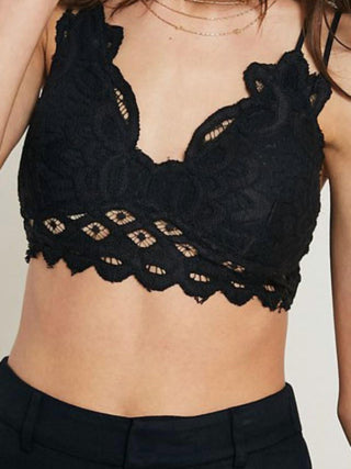 Lista de desejos - Sutiã Bralette de Renda Recortada