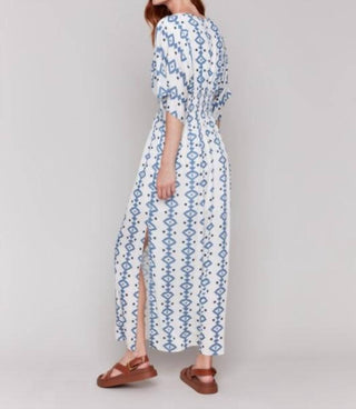Charlie B - Vestido longo estampado com manga dolman e fendas laterais
