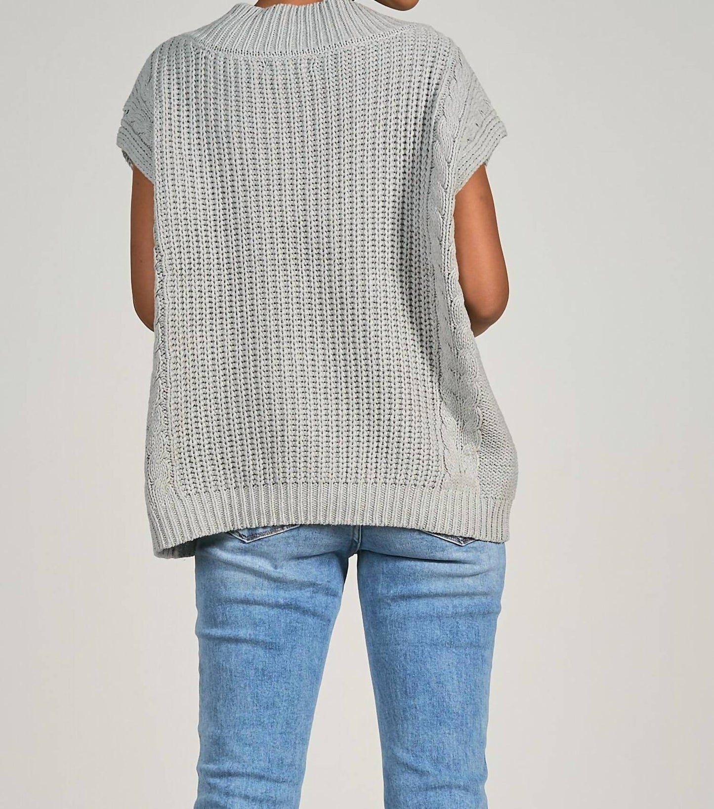 Elan - V-neck Sweater Vest