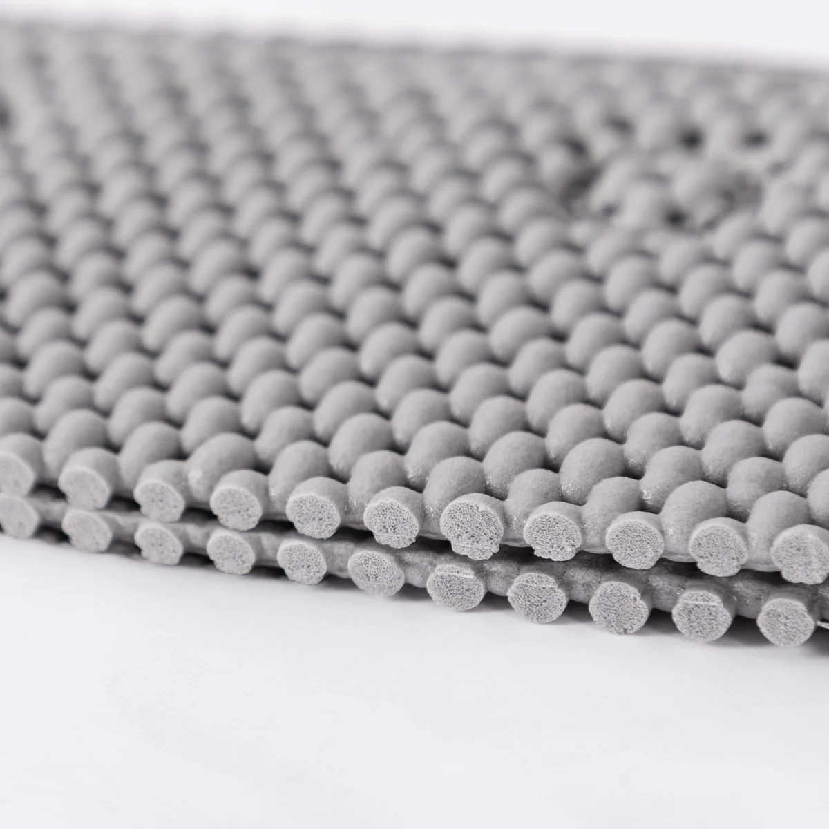Tapete de banho de espuma dupla antiderrapante de 36 pol. x 17 pol. com 58 ventosas - 3 cores