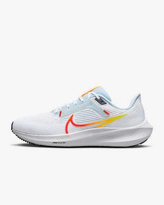 Nike - Tênis de corrida de estrada feminino Pegasus 40