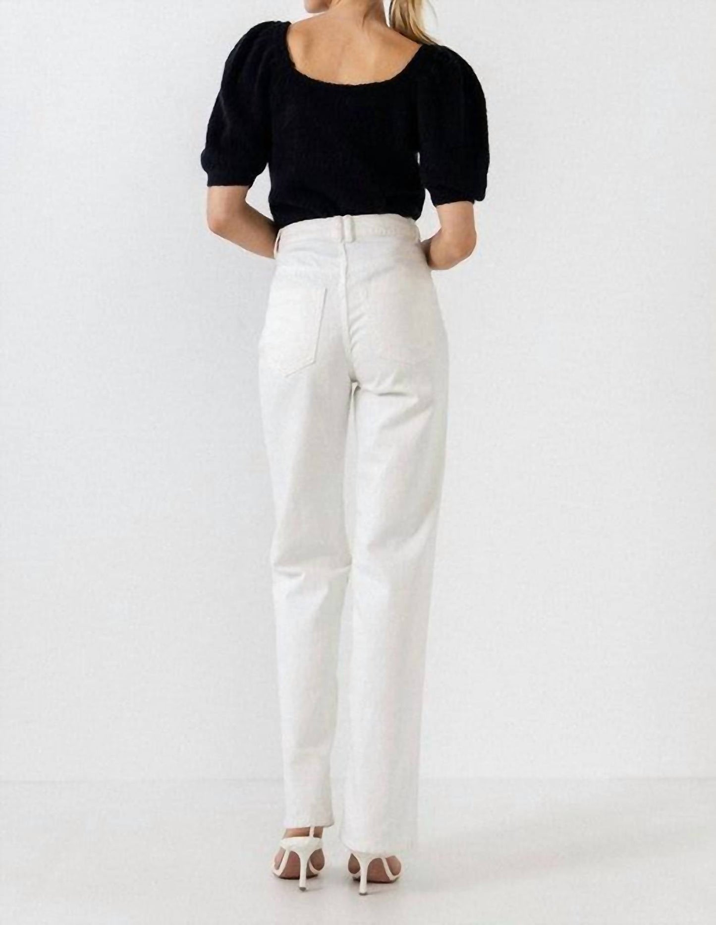 2.7 August Apparel - Puff Sleeve Sweater