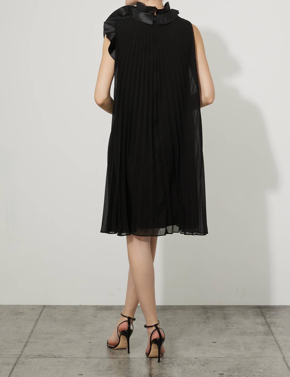 Joseph Ribkoff - Rosette Sleeveless Multi Pleat Dress