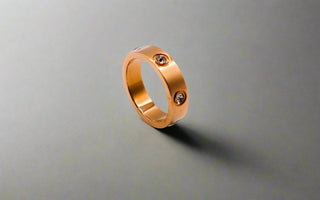 Radiant Rose Gold Gem Ring – Elegant Gemstone Statement Ring for Women