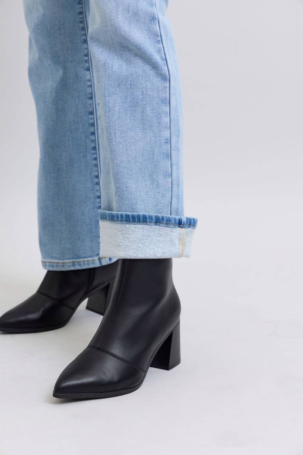 Judy Blue - Thermal Boot Cut Jeans