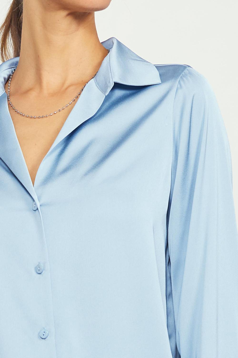 Skies Are Blue - Beckett Ii V-neck Button Down