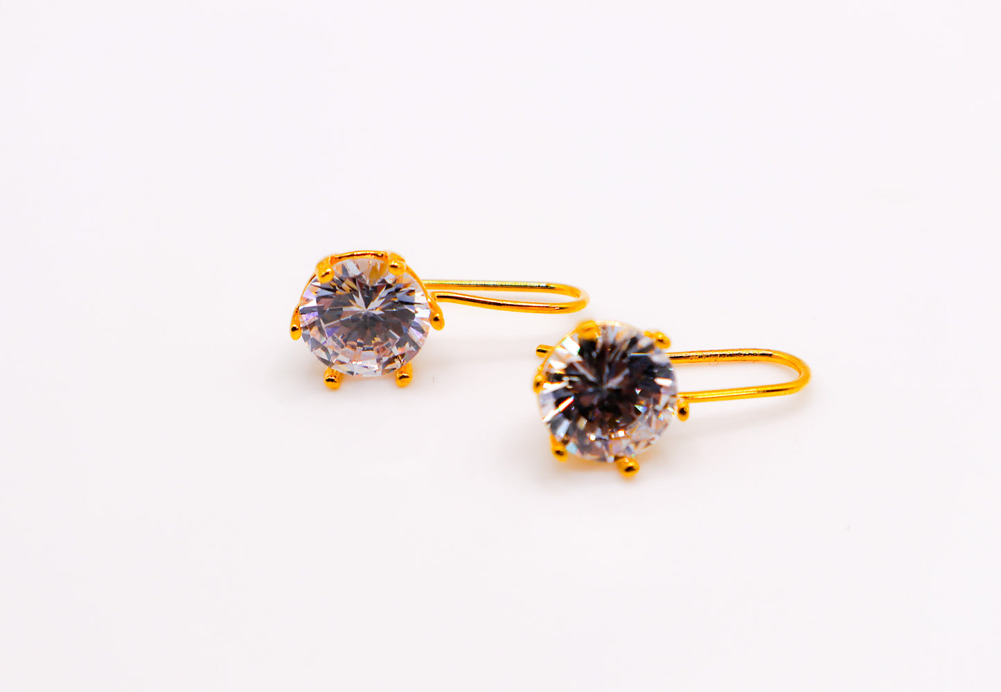 Elegantes gotas douradas brilhantes – Brincos luxuosos banhados a ouro