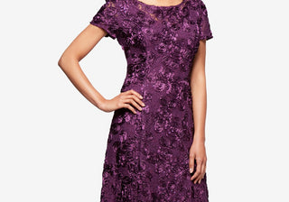 Vestido de renda roxa Alex Evenings, com detalhes florais, tamanho 10