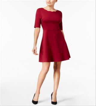 Vestido Monteau Feminino com Decote Recortado e Ajuste Flare, Vermelho, Tamanho Pequeno Grande
