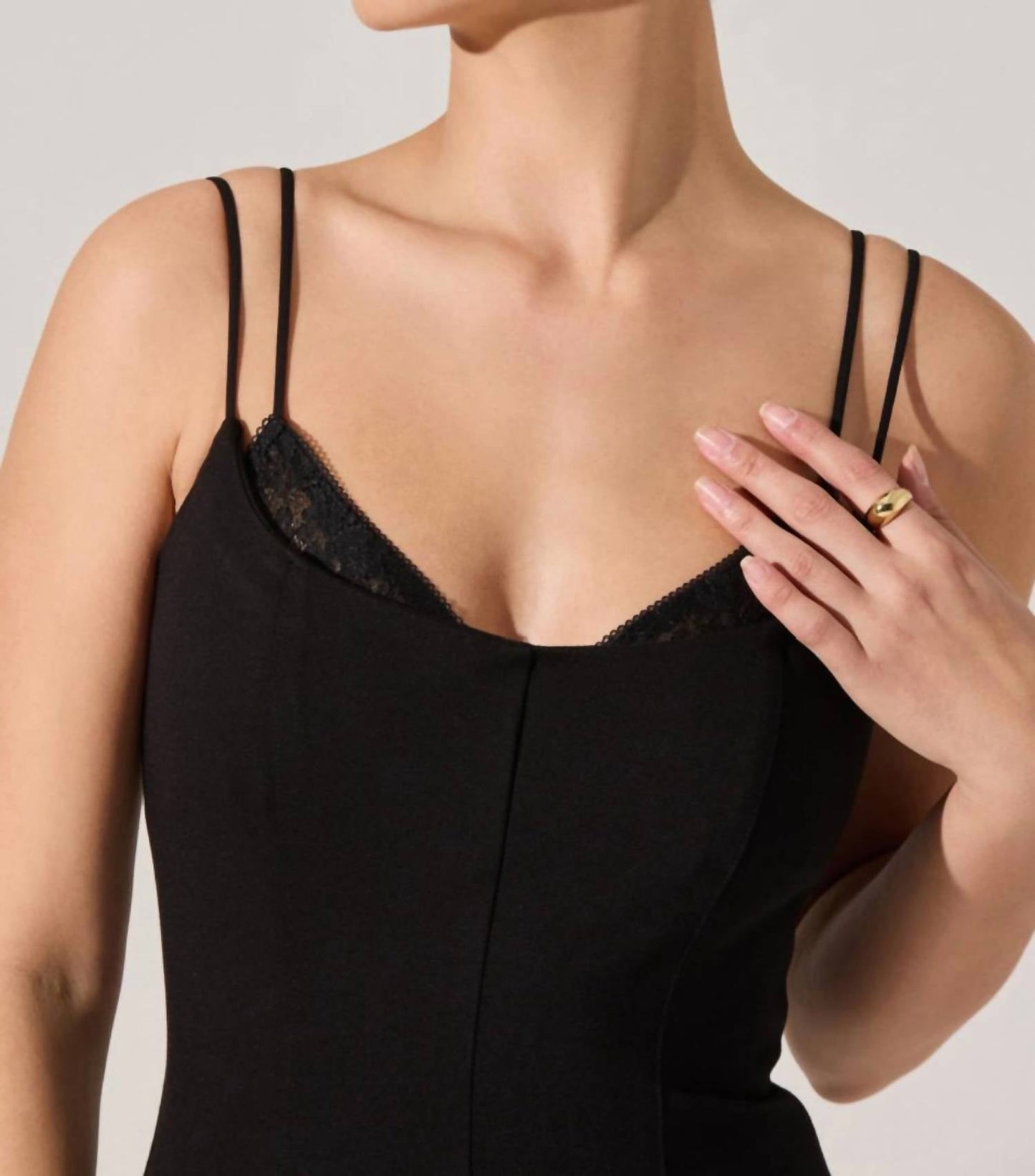 Astr - Allura Midi Dress