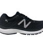 Tênis de corrida New Balance 860 v10 feminino, preto/bronze/chumbo, tamanho 5, 2E (XW), EUA