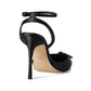 Bomba feminina Jewel Badgley Mischka Gaby com tira no tornozelo e cristais, preta, tamanho 8 M