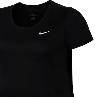 Camiseta Nike Dry Legend Training Feminina Preta Tamanho 2X