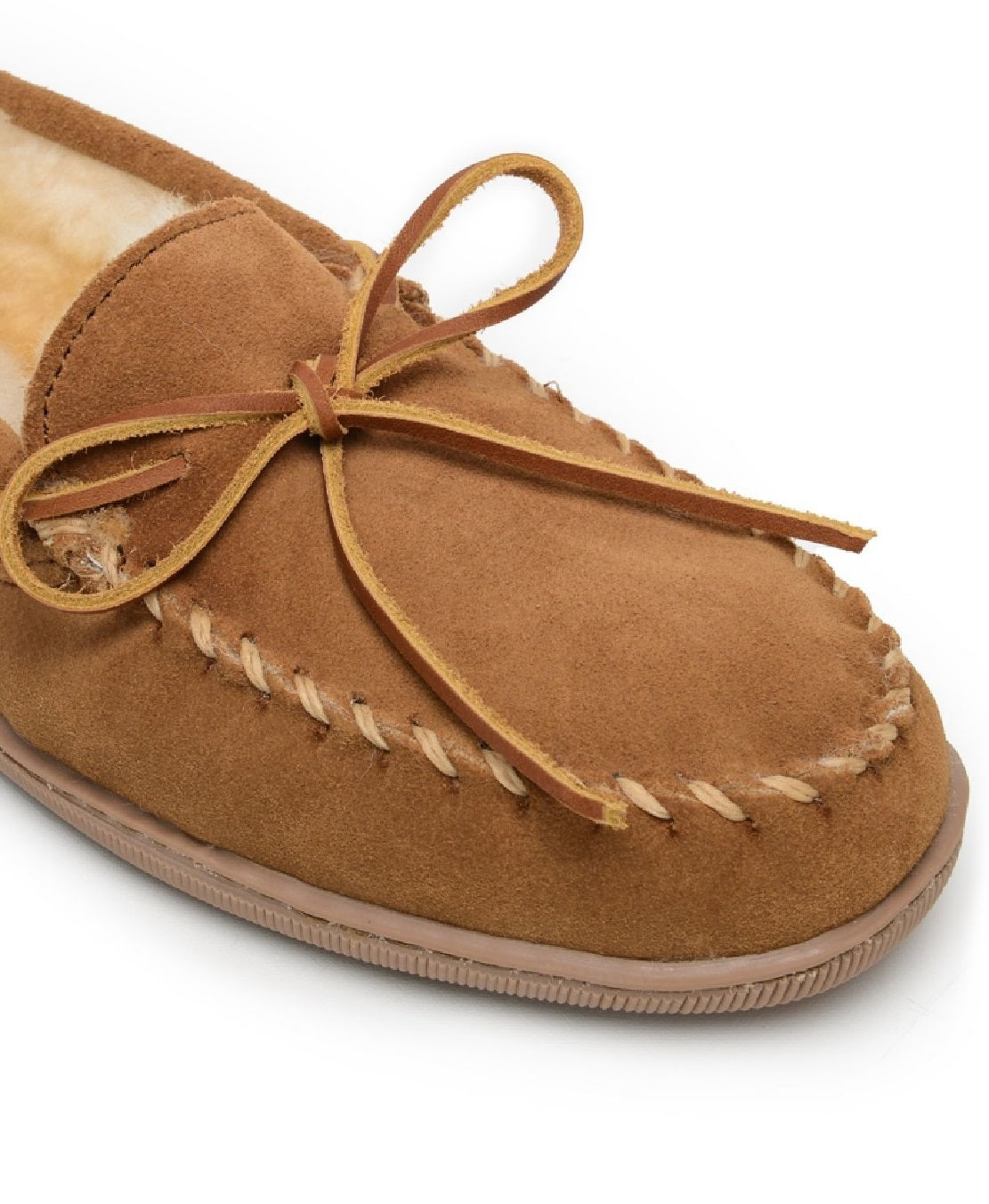 Chinelo mocassim masculino Minnetonka em pele de carneiro genuína marrom tamanho 11 M