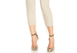 Calça Capri Alfani Essential Pull On Feminina com Controle de Barriga Bege Tamanho 6