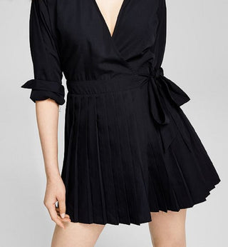 E agora este vestido plissado de manga comprida feminino preto tamanho médio