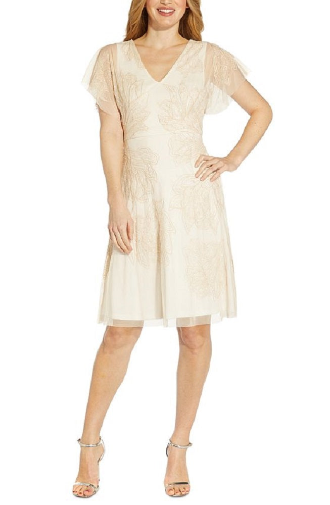 Vestido de coquetel feminino Adrianna Papell com contas bege tamanho 16