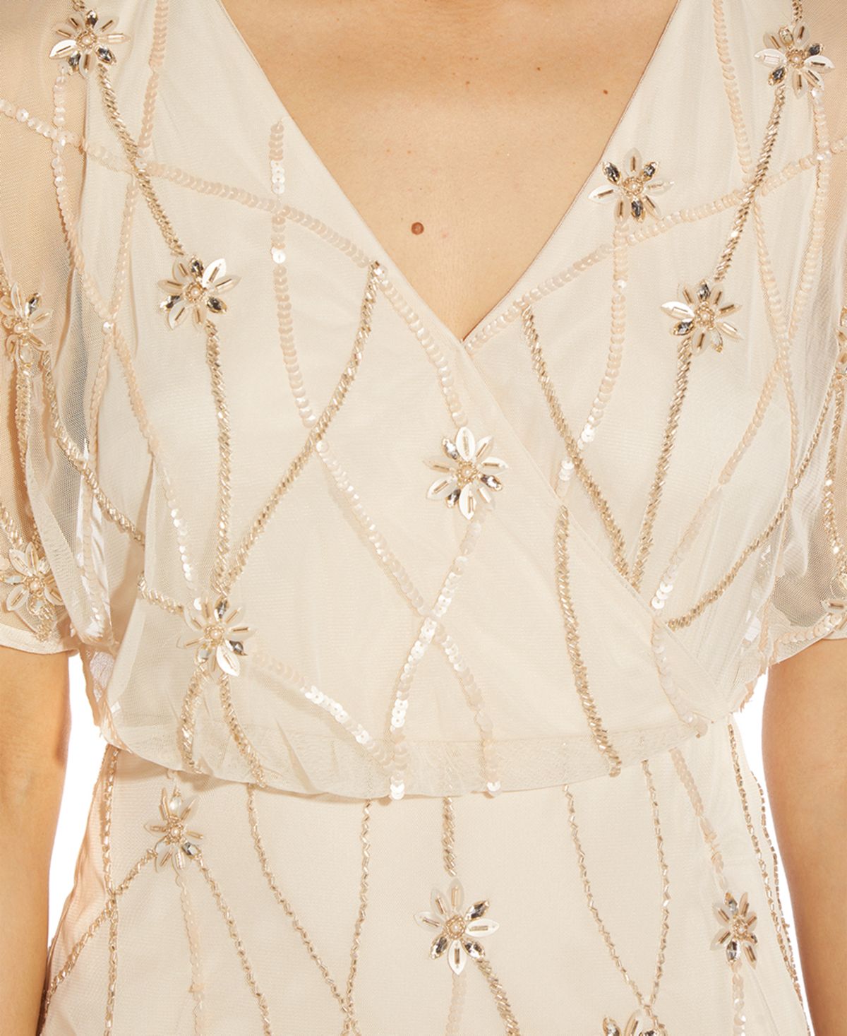 Vestido Blusão Ilusão com Contas Adrianna Papell Feminino Marrom Tamanho 4 Petite