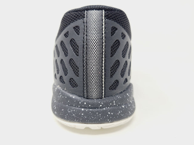 Tênis New Balance Feminino 20 V4 Minimus X-Training Preto/Prata