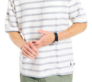 Camiseta masculina Nautica, tamanho grande, com ajuste solto e gola redonda, listrada e bolso, branca, tamanho grande