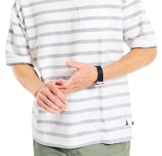 Camiseta masculina Nautica com ajuste solto, gola redonda e bolso listrado, branca, tamanho extragrande