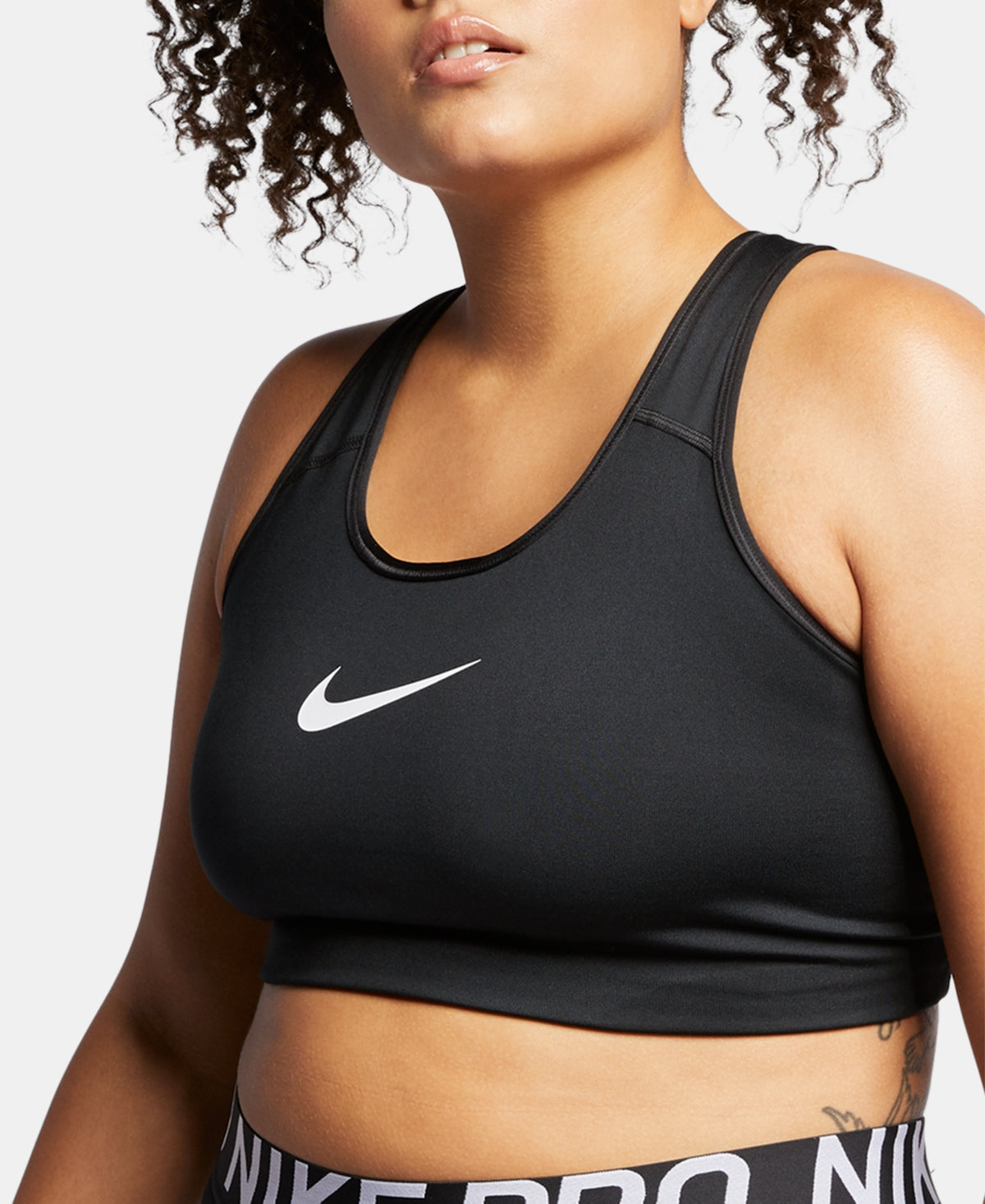 Sutiã esportivo Nike Swoosh feminino preto tamanho 2X