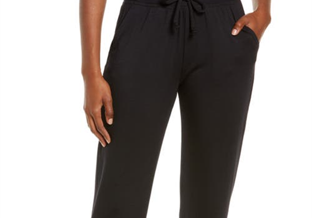 Calça de moletom Beyond Yoga Weekend preta, tamanho P