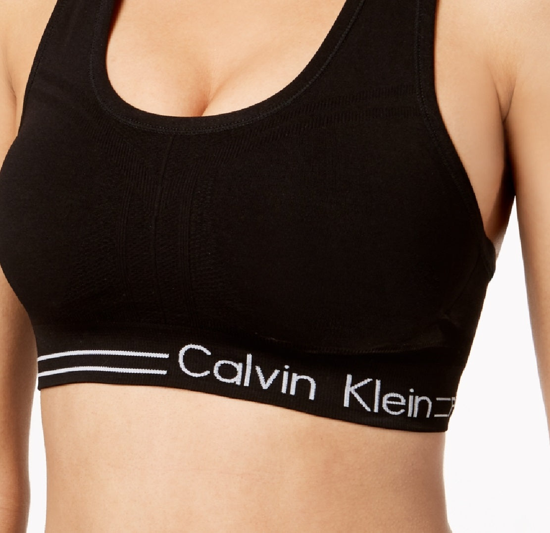 Sutiã esportivo feminino Calvin Klein com bojo estilo nadador, médio impacto, preto, tamanho médio